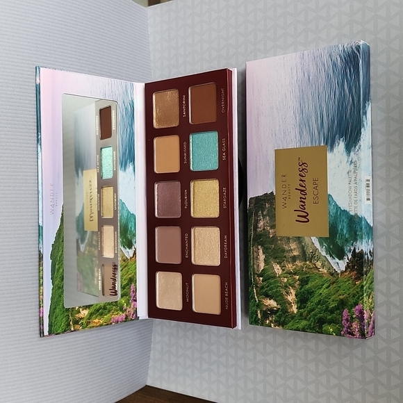 Wander Beauty Wanderess Escape Palette - Picture 3 of 11